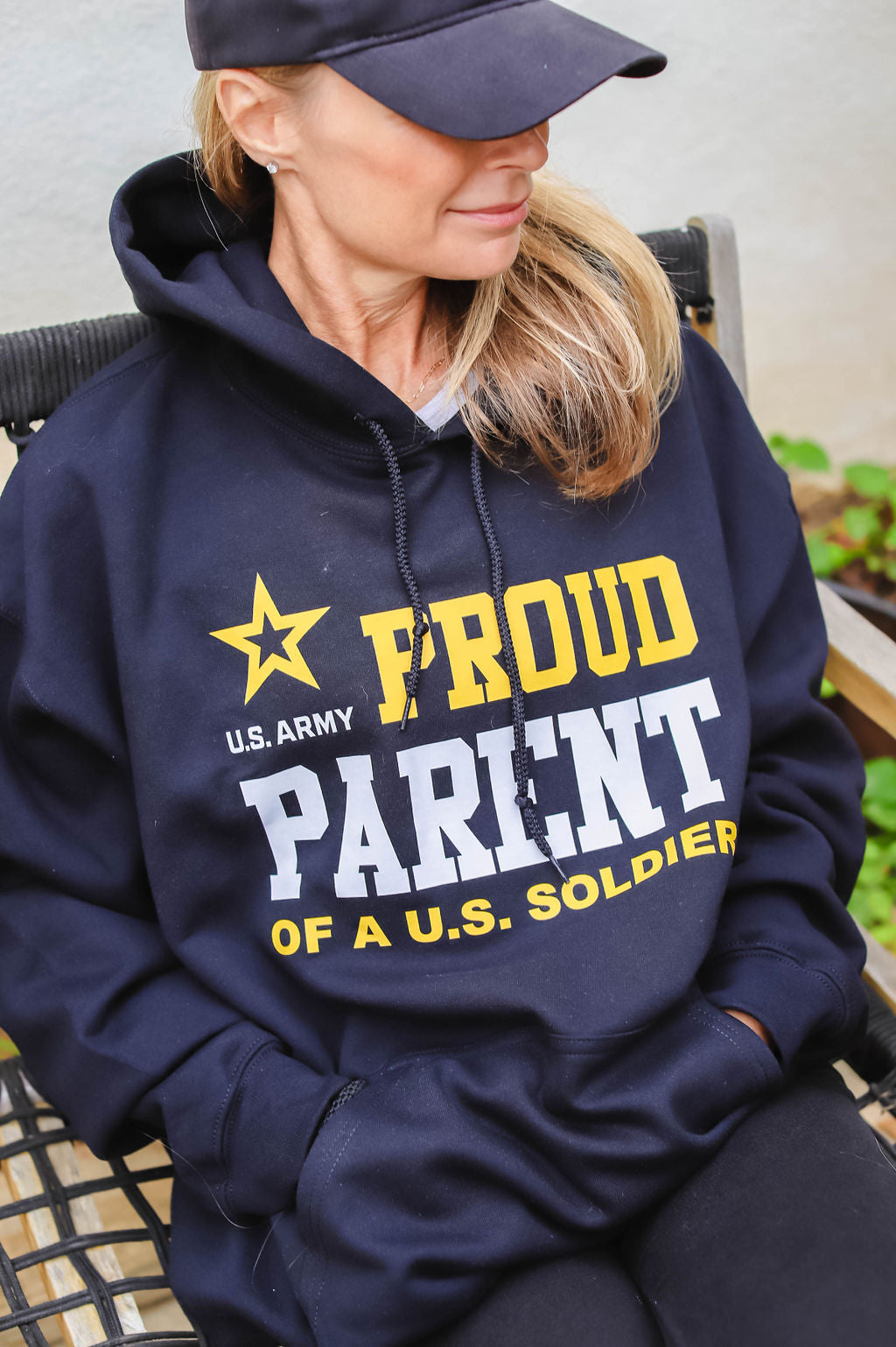 U.S. Army Proud Parent Hoodie (Black)