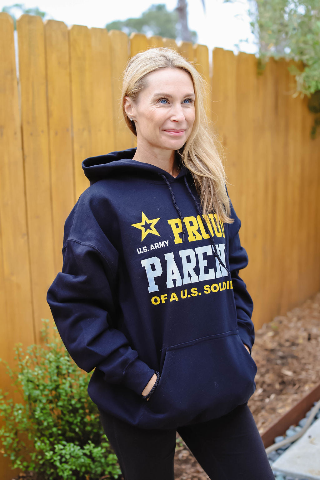 U.S. Army Proud Parent Hoodie (Black)